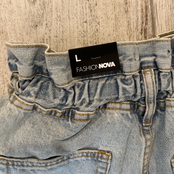 High waisted denim shorts - Picture 5 of 5